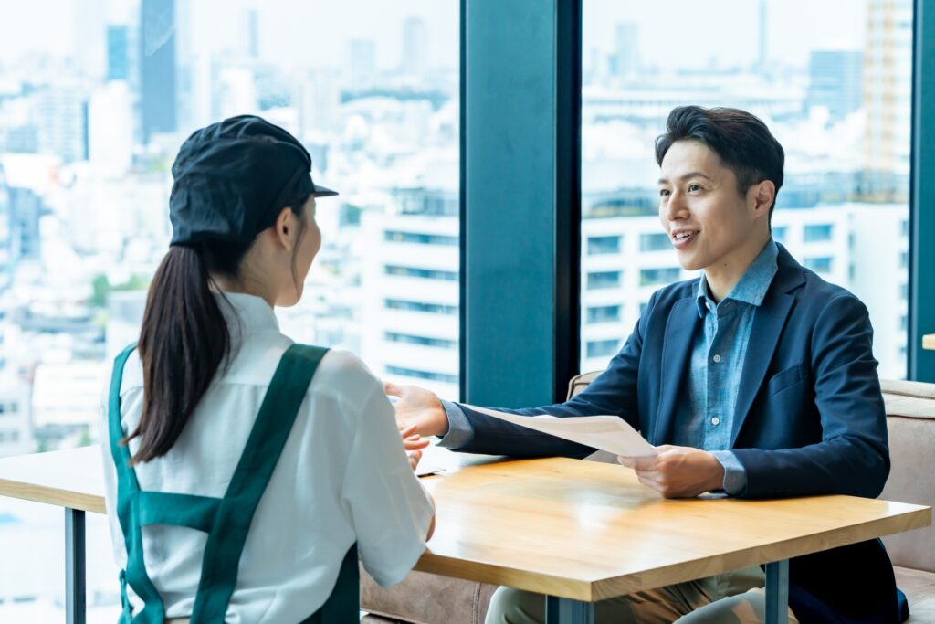 【企業向け】配送業務委託とは?4つの形態と自社に合った選び方 3 自社に合った配送業務委託の形態を選ぶ4つのポイント