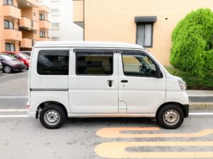 スポット便とは?チャーター便との違い・料金相場と選び方 7 軽貨物マッチングアプリおすすめ5選|荷主向け料金・エリア比較