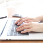 ネットショップを一人で運営!成功のコツと負担を減らす方法