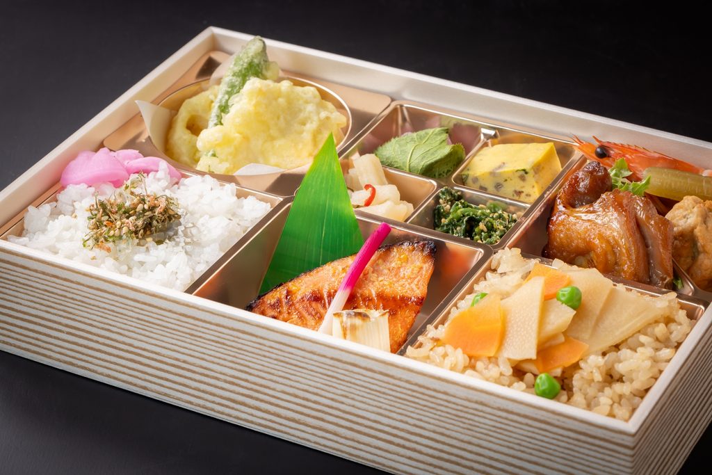 お弁当デリとは?仕組み・料金と掲載メリット、加盟時の注意点 5 お弁当デリ以外の販路の配送をどう回す?「物流アウトソース」という選択肢